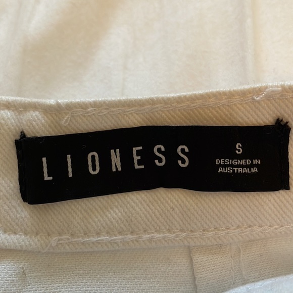 Lioness White Denim Skirt - THE LOLA MINI SKIRT WHITE - Picture 5 of 6